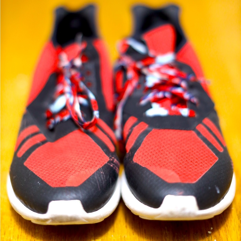 Adidas tennis shoes